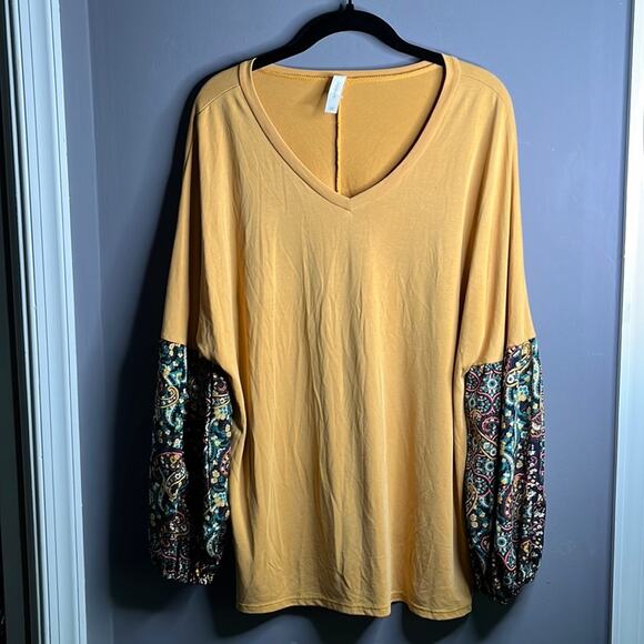 Honeyme Yellow Tunic Top With Printed Balloon Sleeves Size Medium - Picture 1 of 7